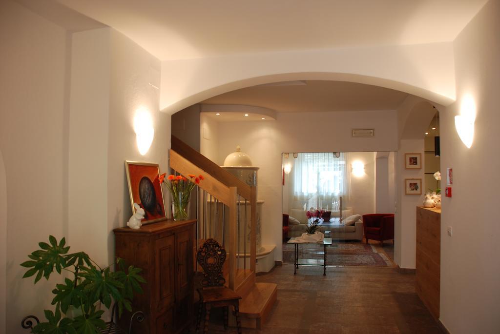 Aparthotel Pichler Colle Isarco Exterior photo