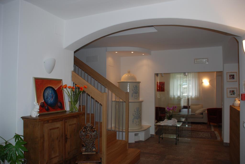 Aparthotel Pichler Colle Isarco Exterior photo